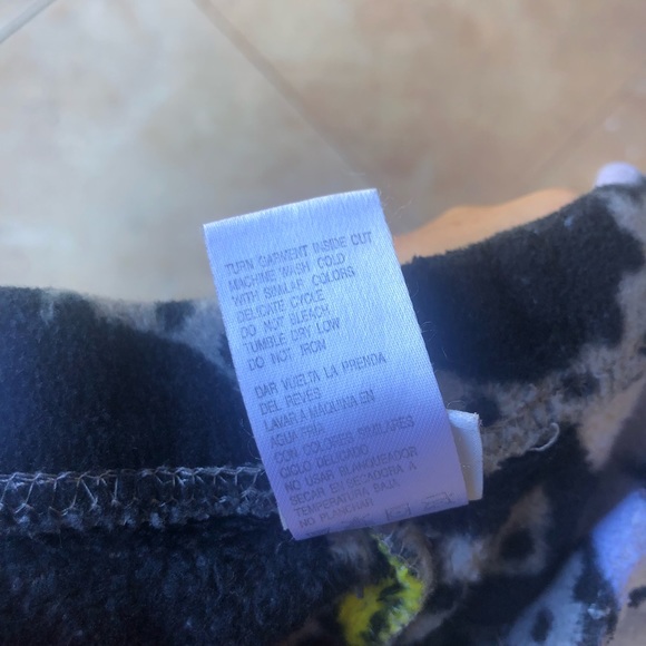 Disney Mickey Mouse pajama bottoms size small - Picture 4 of 4